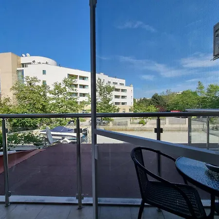 Διαμέρισμα Sea Waves *