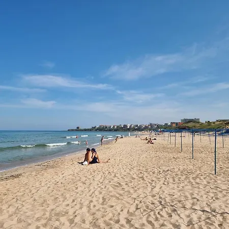 דירה Sea Waves *